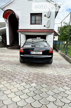Седан Audi A6 2001 в Надворной
