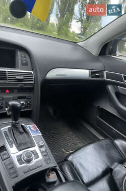 Седан Audi A6 2005 в 