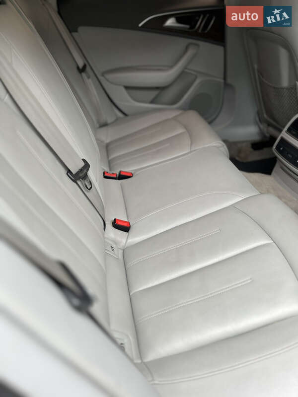 Седан Audi A6 2013 в Жидачові