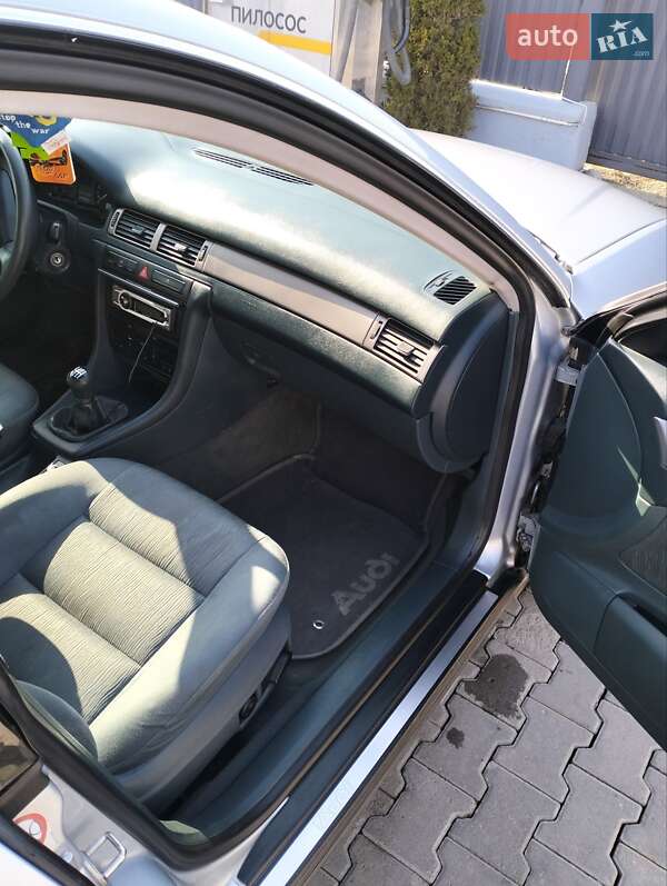 Седан Audi A6 1999 в Черновцах
