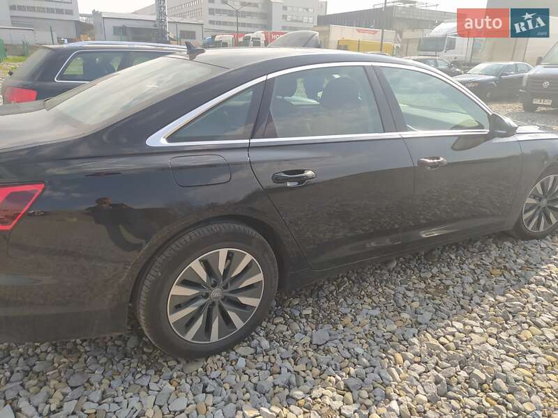 Седан Audi A6 2018 в Черновцах
