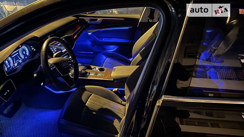 Седан Audi A6 2019 в Львове