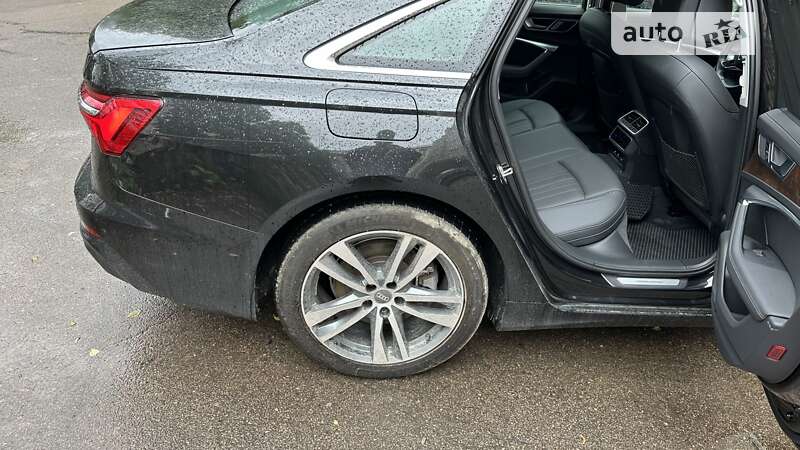 Седан Audi A6 2019 в Львове