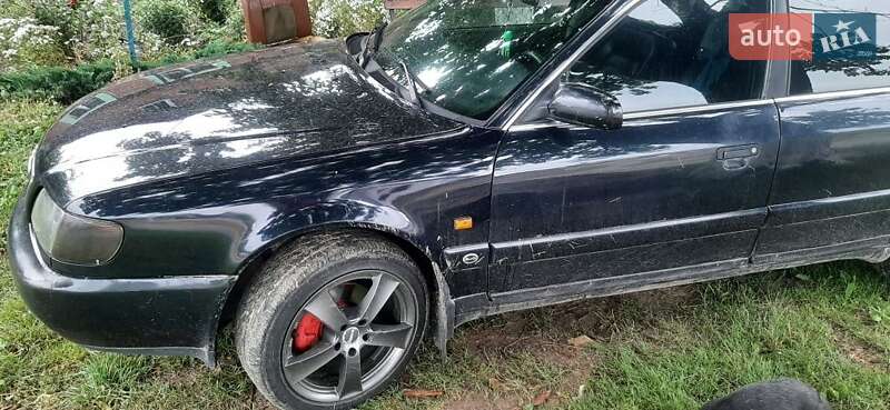 Седан Audi A6 1995 в Луцке