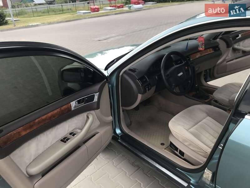 Універсал Audi A6 1998 в Шацьку