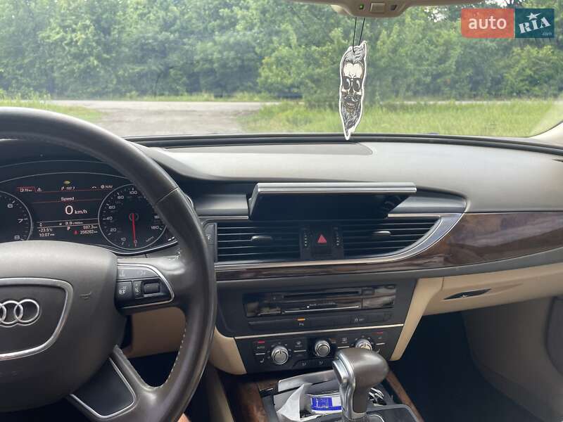 Седан Audi A6 2013 в Новомосковске