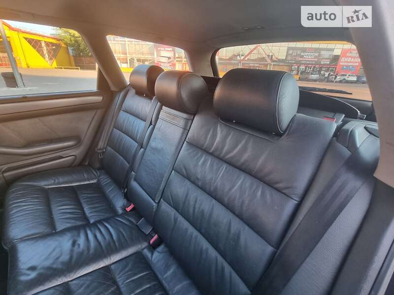 Універсал Audi A6 2002 в Житомирі
