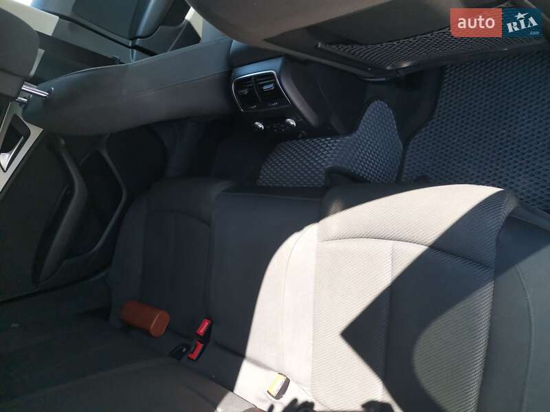 Универсал Audi A6 2013 в Ивано-Франковске