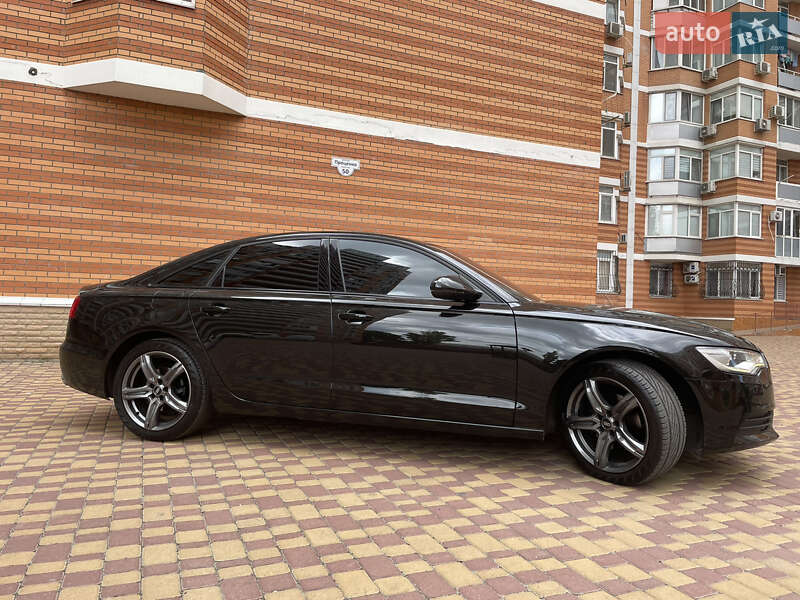 Седан Audi A6 2011 в Одессе