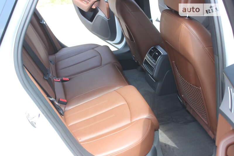 Седан Audi A6 2017 в Днепре