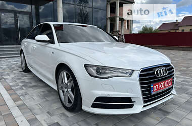 Седан Audi A6 2016 в Тячеве