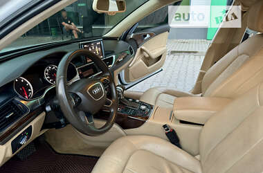 Седан Audi A6 2012 в Нововолинську