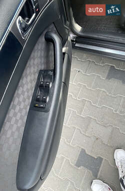 Седан Audi A6 2000 в 
