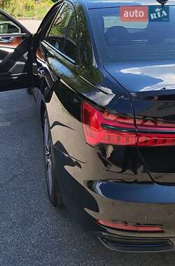 Седан Audi A6 2020 в 