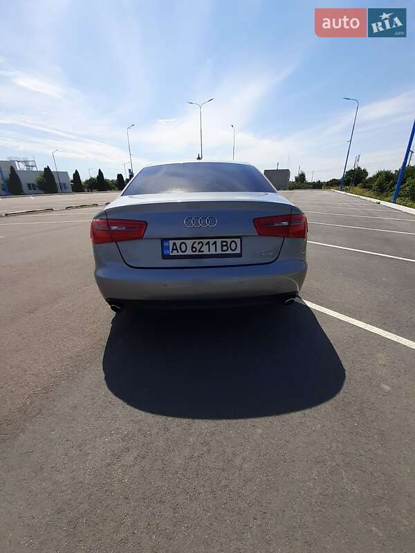 Седан Audi A6 2014 в Ужгороде