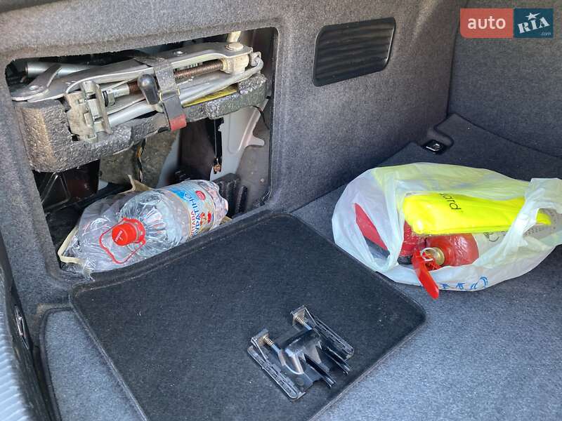 Седан Audi A6 2000 в Одессе
