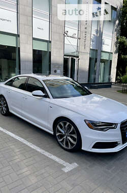 Седан Audi A6 2014 в Киеве