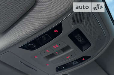 Седан Audi A6 2013 в 