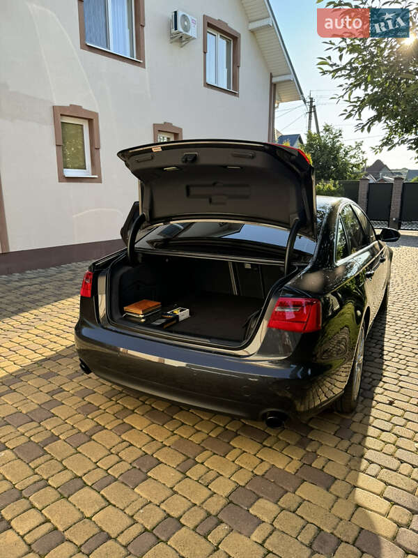Седан Audi A6 2012 в Владимире