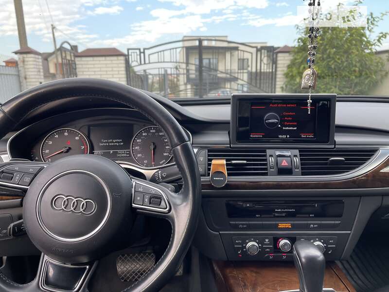 Седан Audi A6 2015 в Львове
