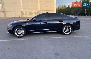 Седан Audi A6 2014 в Запоріжжі