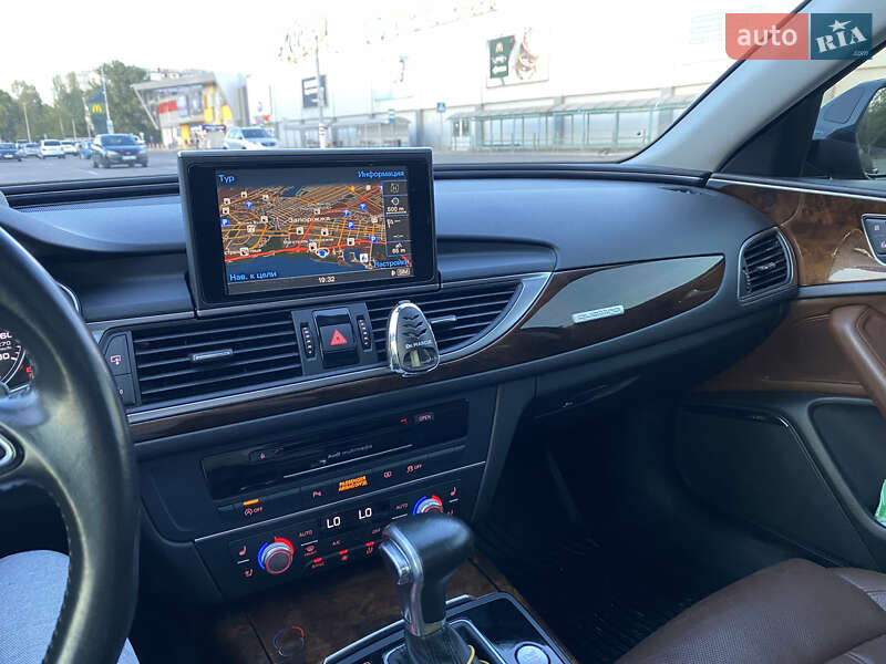 Седан Audi A6 2014 в Запорожье