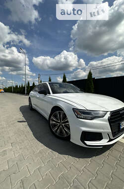Седан Audi A6 2019 в 