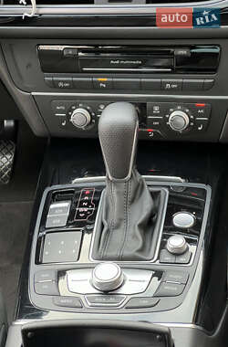 Седан Audi A6 2015 в 