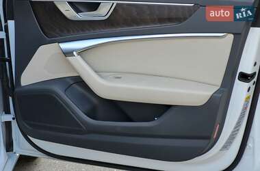 Седан Audi A6 2019 в 