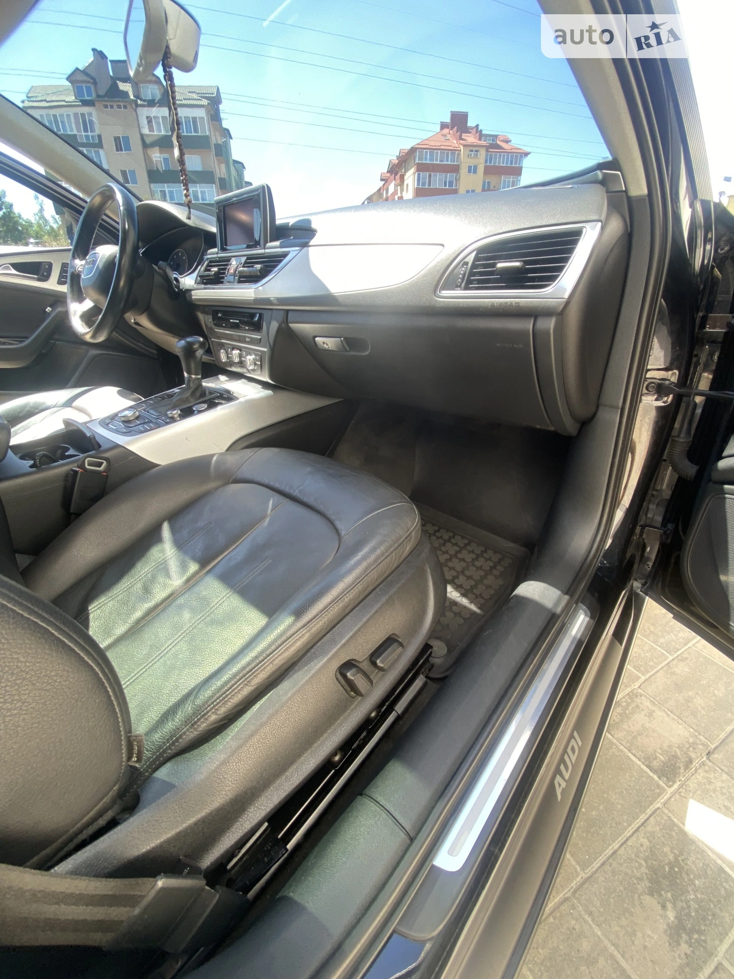 2012 Audi A6 - мініатюра 11