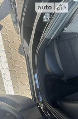 Седан Audi A6 2013 в 