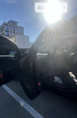 Седан Audi A6 2013 в 