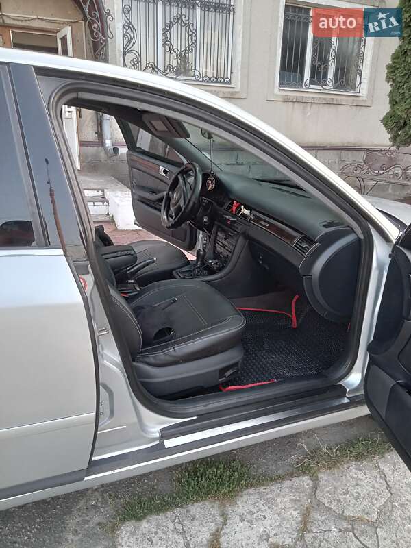 Седан Audi A6 1999 в Городку