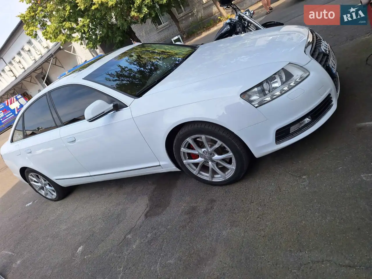 2010 Audi A6 - мініатюра 11