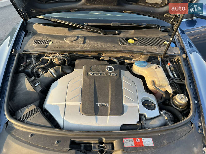 Универсал Audi A6 2004 в Днепре