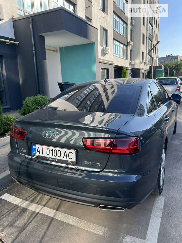 Седан Audi A6 2015 в Киеве