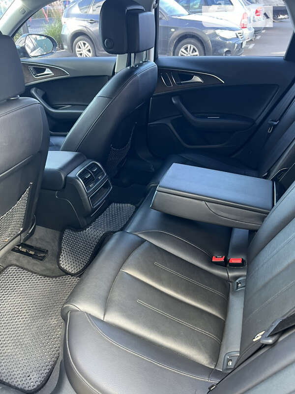 Седан Audi A6 2015 в Киеве