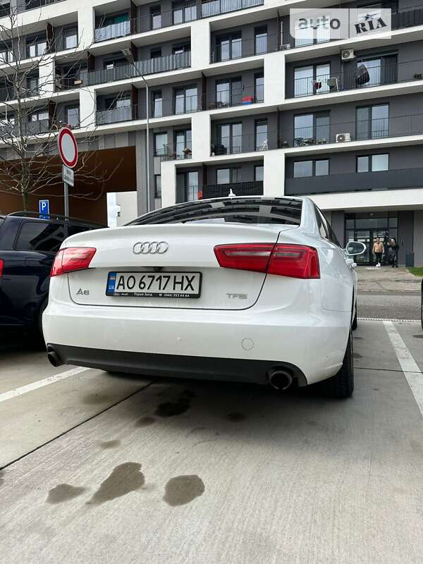 Седан Audi A6 2012 в Ужгороді