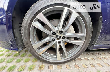 Седан Audi A6 2021 в 