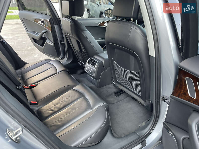 Седан Audi A6 2015 в Киеве