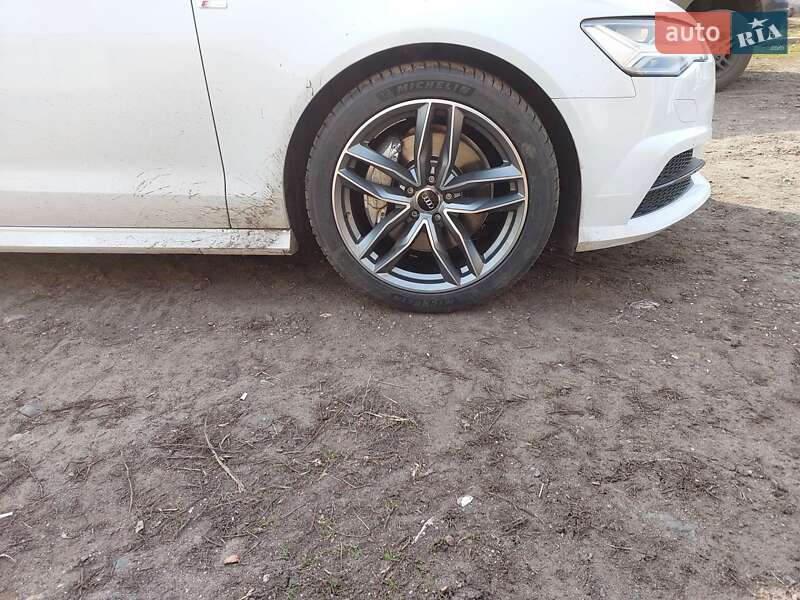 Седан Audi A6 2016 в Сумах