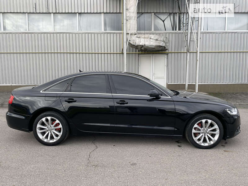 Седан Audi A6 2011 в Тячеві