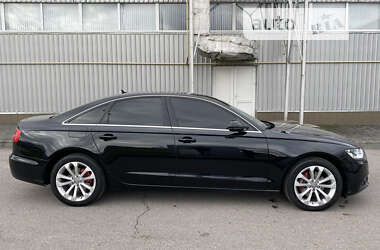 Седан Audi A6 2011 в 