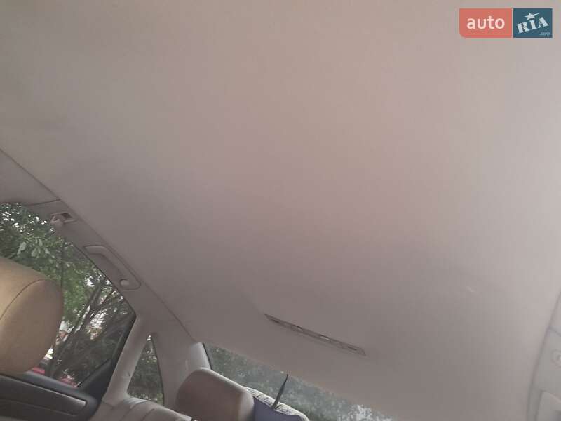 Седан Audi A6 1998 в Новояворовске