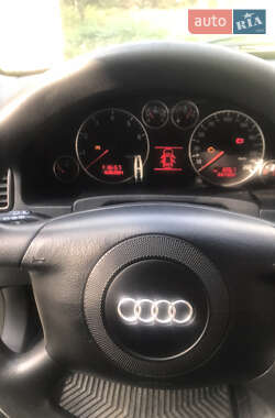 Универсал Audi A6 2001 в 