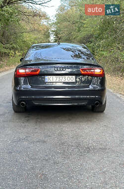Седан Audi A6 2012 в 
