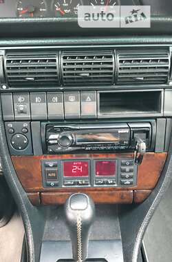 Универсал Audi A6 1995 в 