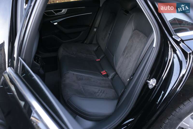 Седан Audi A6 2021 в Ровно
