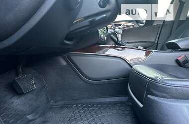 Седан Audi A6 2013 в 