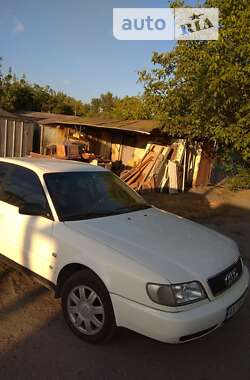 Седан Audi A6 1995 в Кременчуге